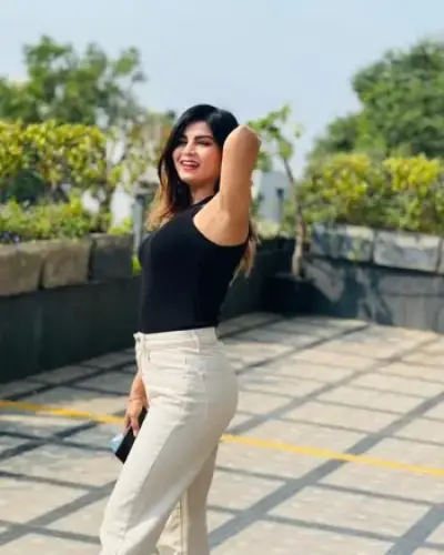 Call Girls Suratgarh Cash On Delivery